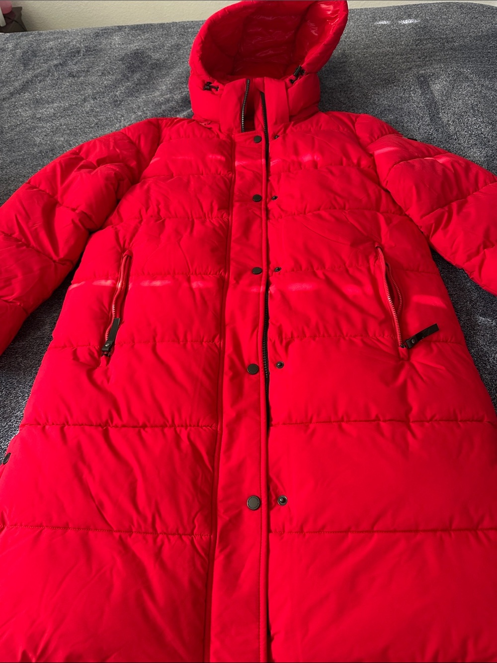 BCBGMaxAzria Red Hooded Long Puffer Coat - Picture 2 of 8